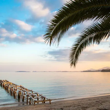 Eleni Agios Stephanos 빌라