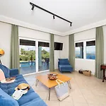 Вилла Eleni Agios Stephanos Corfu (city)